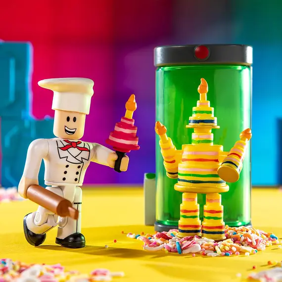 სათამაშო ნაკრები Roblox  2 Figure Pack Game Packs Make a Cake: Cake Monster Catastrophe! W9 , 3 image - Primestore.ge