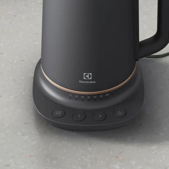 Electric kettle Electrolux E7K1-6BP, 5 image