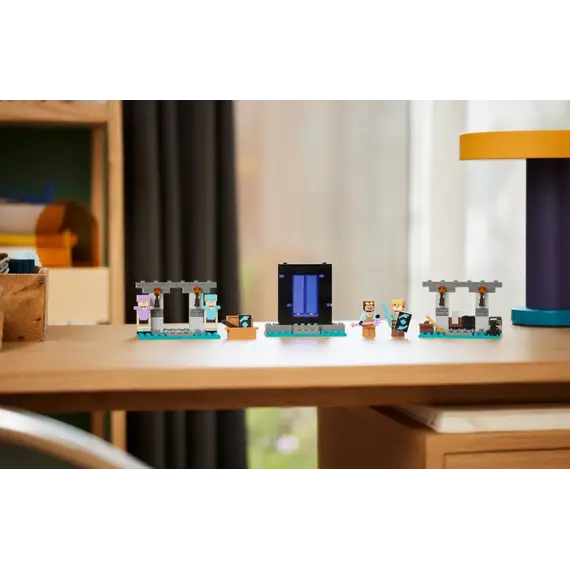 ლეგო LEGO Constructor MINECRAFT THE ARMORY , 8 image - Primestore.ge
