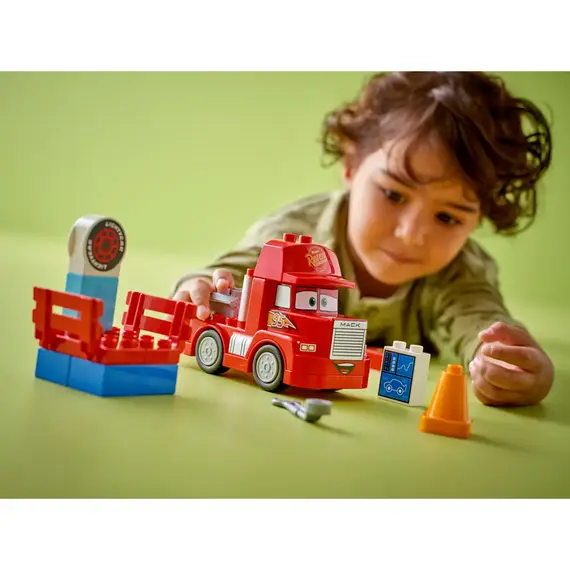 ლეგო LEGO Mack at the Race , 3 image - Primestore.ge