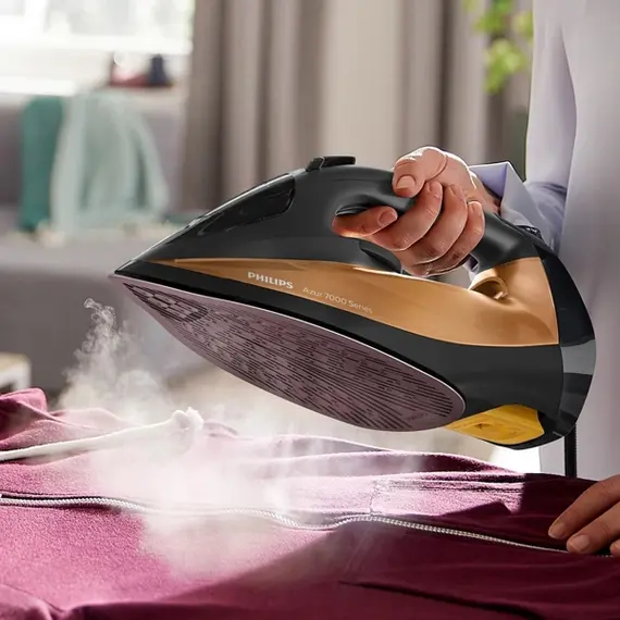 უთო Philips DST7040/80, 2800W, 300ML, Steam Iron, Black/Golden , 3 image - Primestore.ge