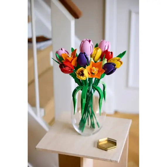 ლეგო LEGO Constructor Botanicals Tulip Bouquet - Primestore.ge