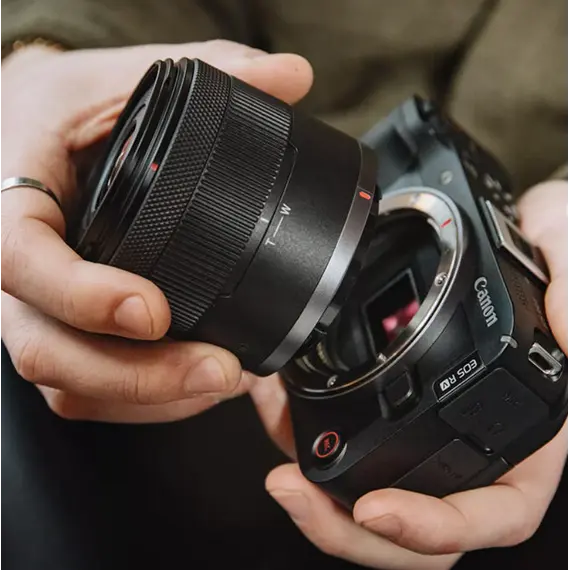 ციფრული ფოტოაპარატი Canon EOS R50 RFS 18-30mm 6895C025AA - Primestore.ge