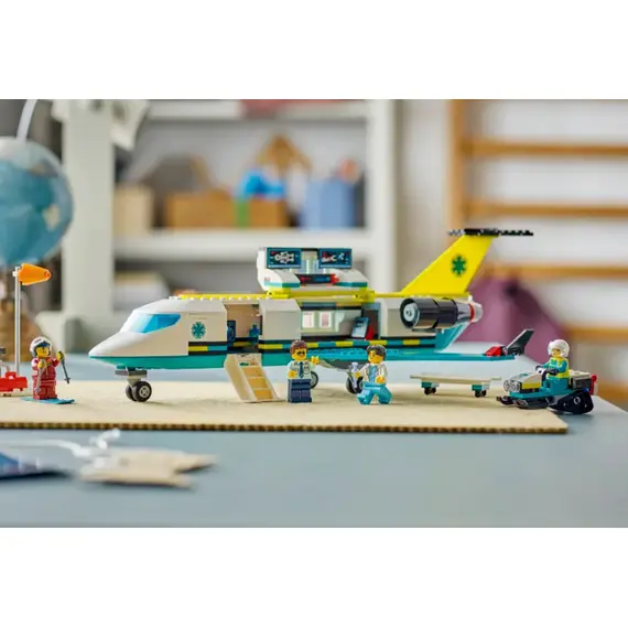 ლეგო LEGO Constructor City Emergency Air Ambulance Airplane - Primestore.ge