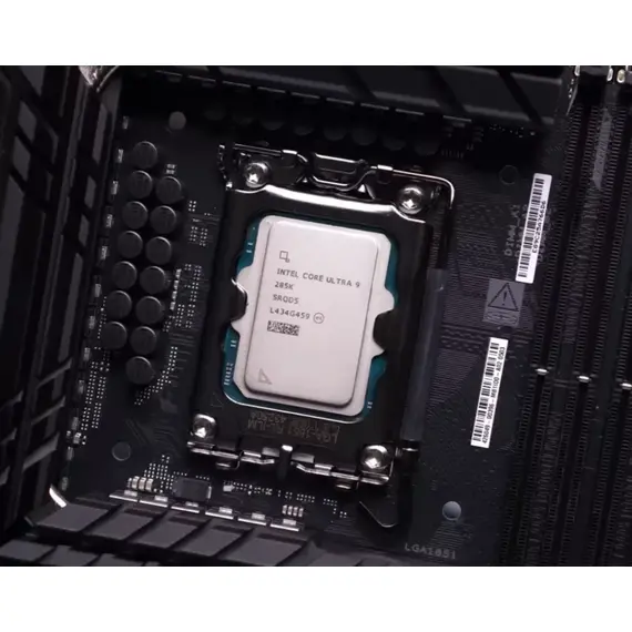 პროცესორი Intel Core Ultra 9 processor 285K - Primestore.ge